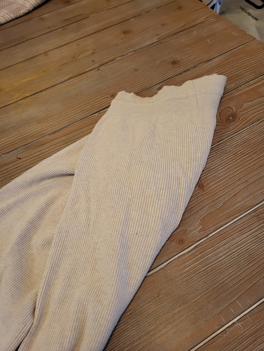 Kids Cream Ribbed Drawstring Lounge Pants - Picture 3 of 3